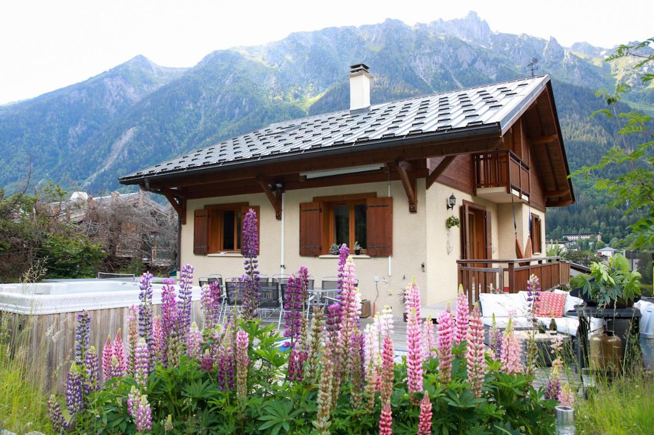 Chamonix Large Chalet, Sleeps 12, 200M2, 5 Bedroom, 4 Bathroom, Garden, Jacuzzi, Sauna Kültér fotó