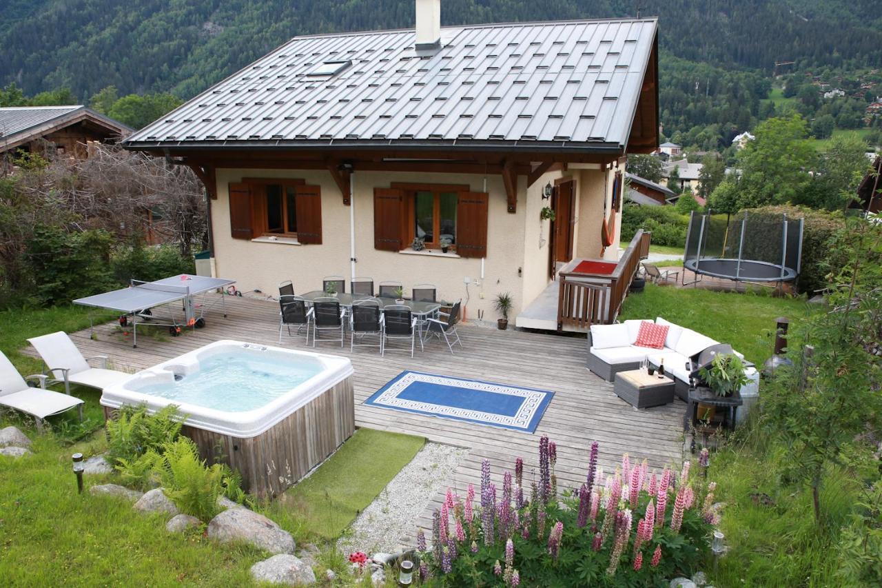 Chamonix Large Chalet, Sleeps 12, 200M2, 5 Bedroom, 4 Bathroom, Garden, Jacuzzi, Sauna Kültér fotó